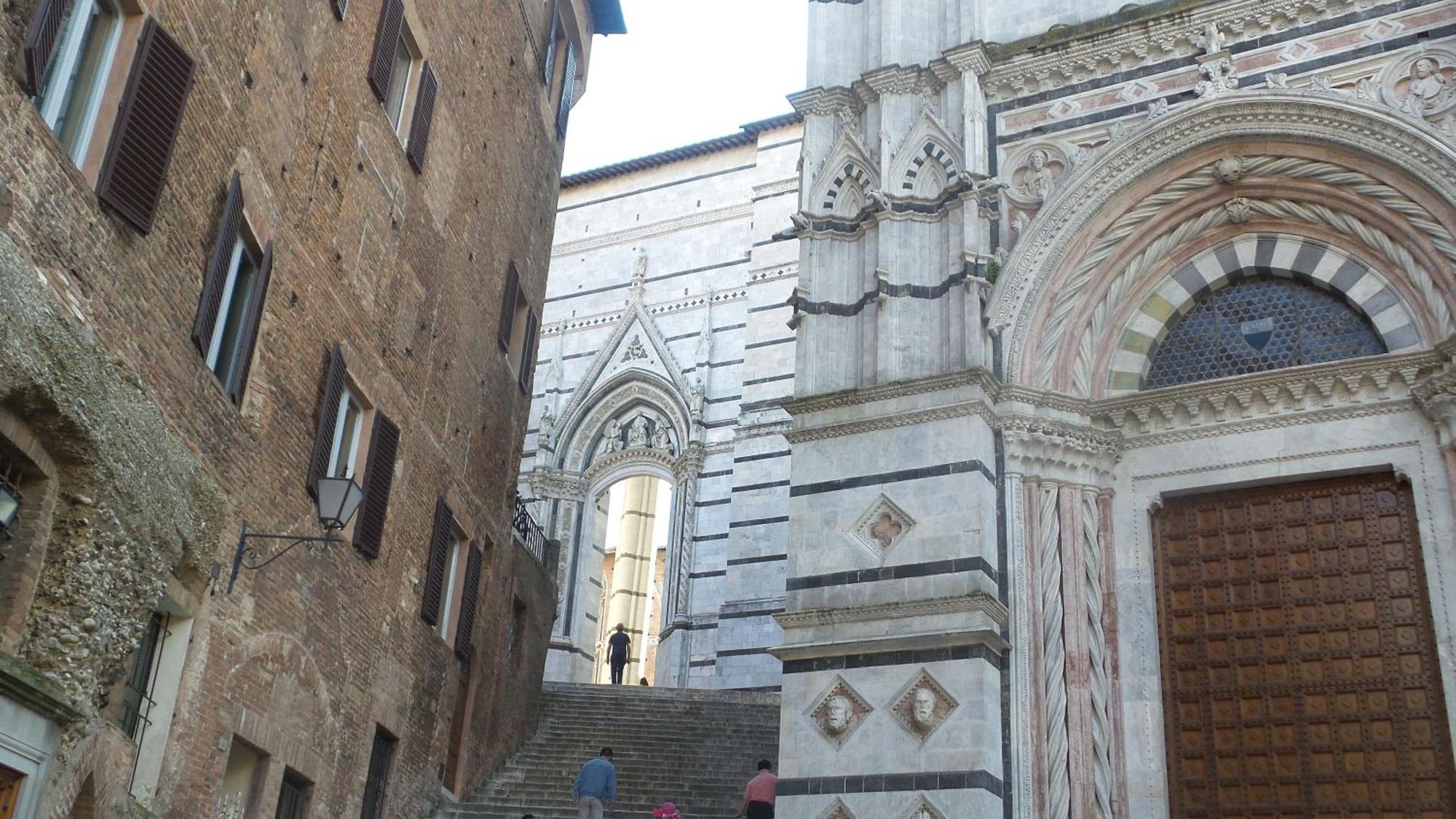 Hotel Minerva Siena Luaran gambar