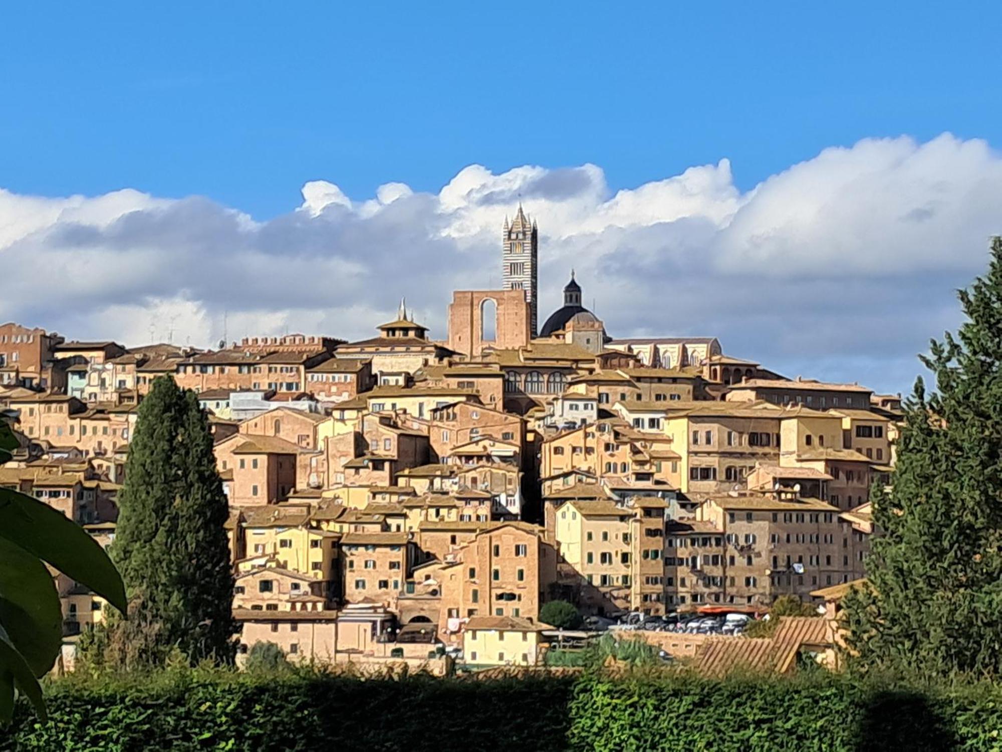 Hotel Minerva Siena Luaran gambar